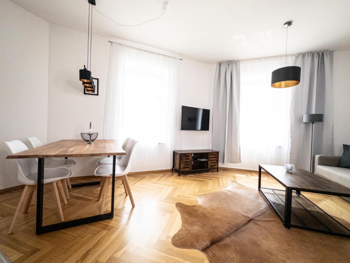Firstclass 2-room-apartment * Leipzig