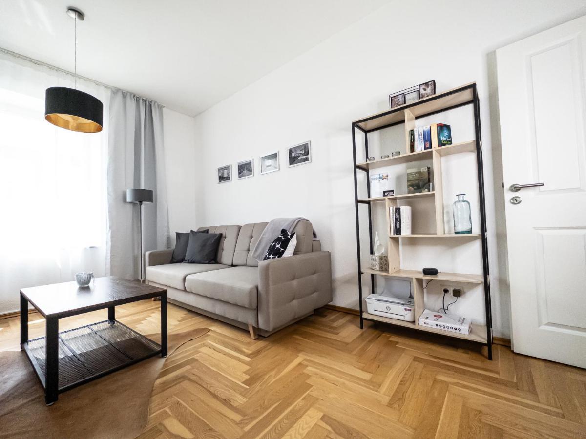 Firstclass 2-room-apartment Apartment *