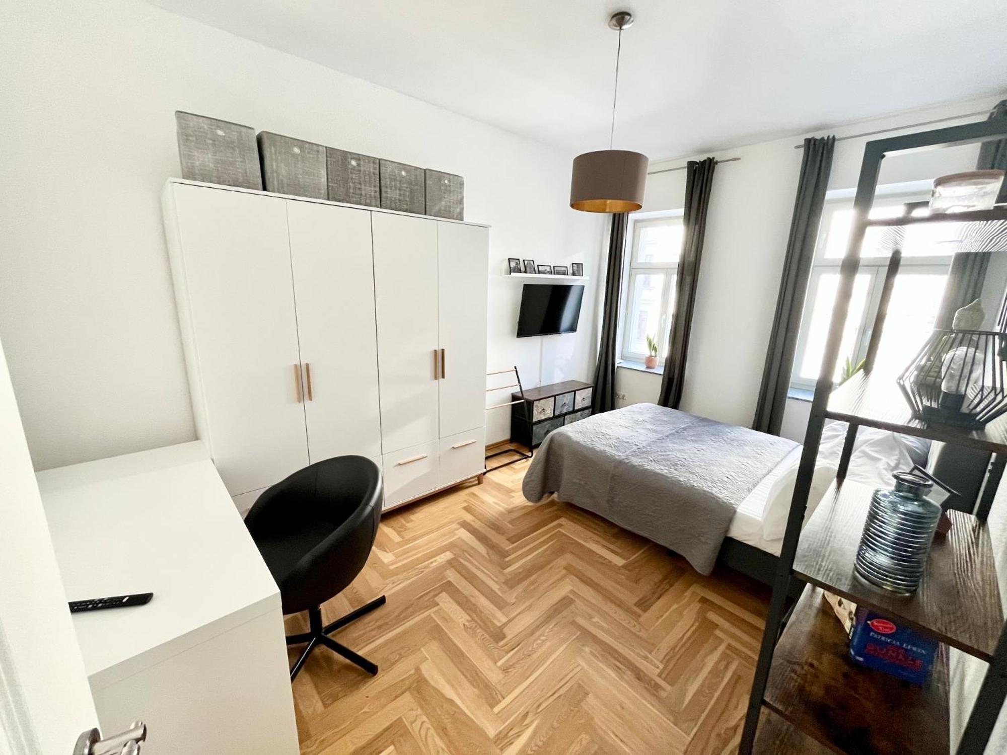 Firstclass 2-room-apartment * Leipzig